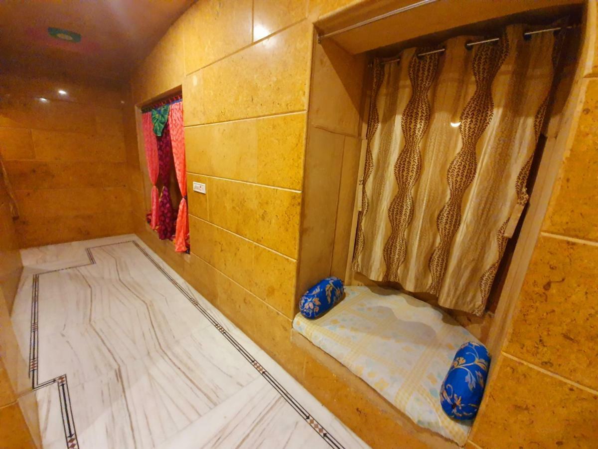 Hotel Qutub Villa Dzsaiszalmer Kültér fotó